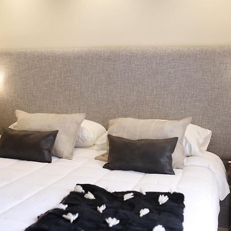 Spazio Arona Hotel Boutique سالتا المظهر الخارجي الصورة